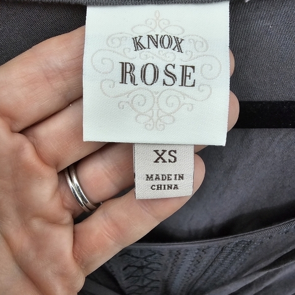 Knox Rose Gray Bell Sleeve Embroidered Scoop Neck Tassel Tie Boho Dress - Picture 4 of 9